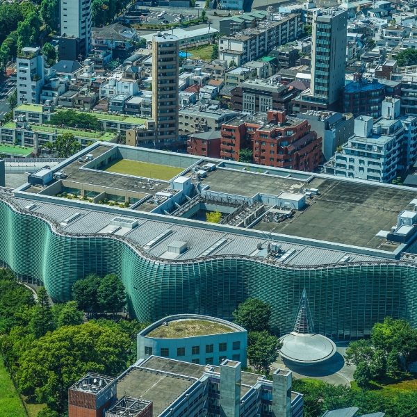 国立新美術館